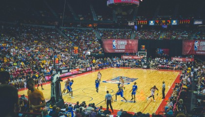 开云体育网页登陆-朗斯主场发挥出色展现整体统治力，朗斯vs兰斯比分预测